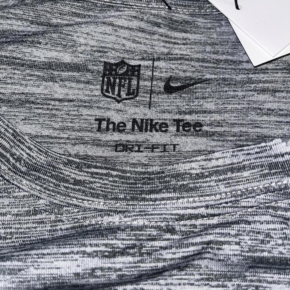 New Nike New England Patriots Throwback 1960s Heathered NFL T-Shirt Men’s Medium - Picture 9 of 9